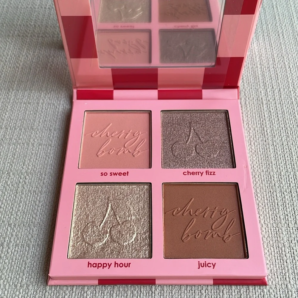 Ciaté London Cherry Bomb Blush and Highlighter Palette